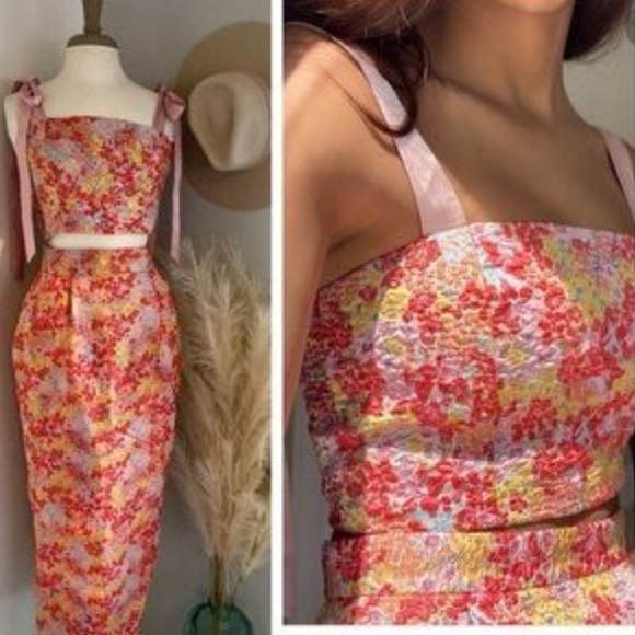 Lulu's Two Piece Set - Picture 9 of 10